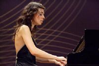 Récital de la pianiste Maria MAZO. Le dimanche 9 août 2015 à UCHAUX. Vaucluse.  21H30